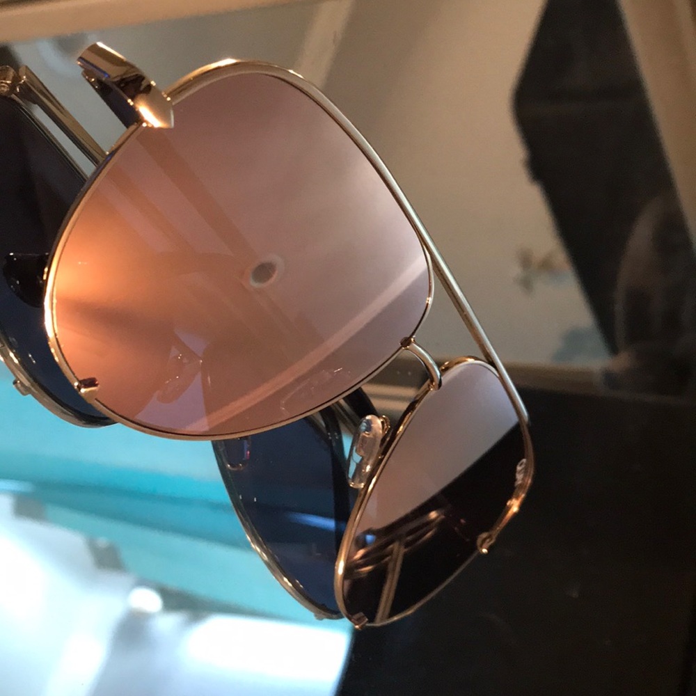 QUAY rose gold sunglasses